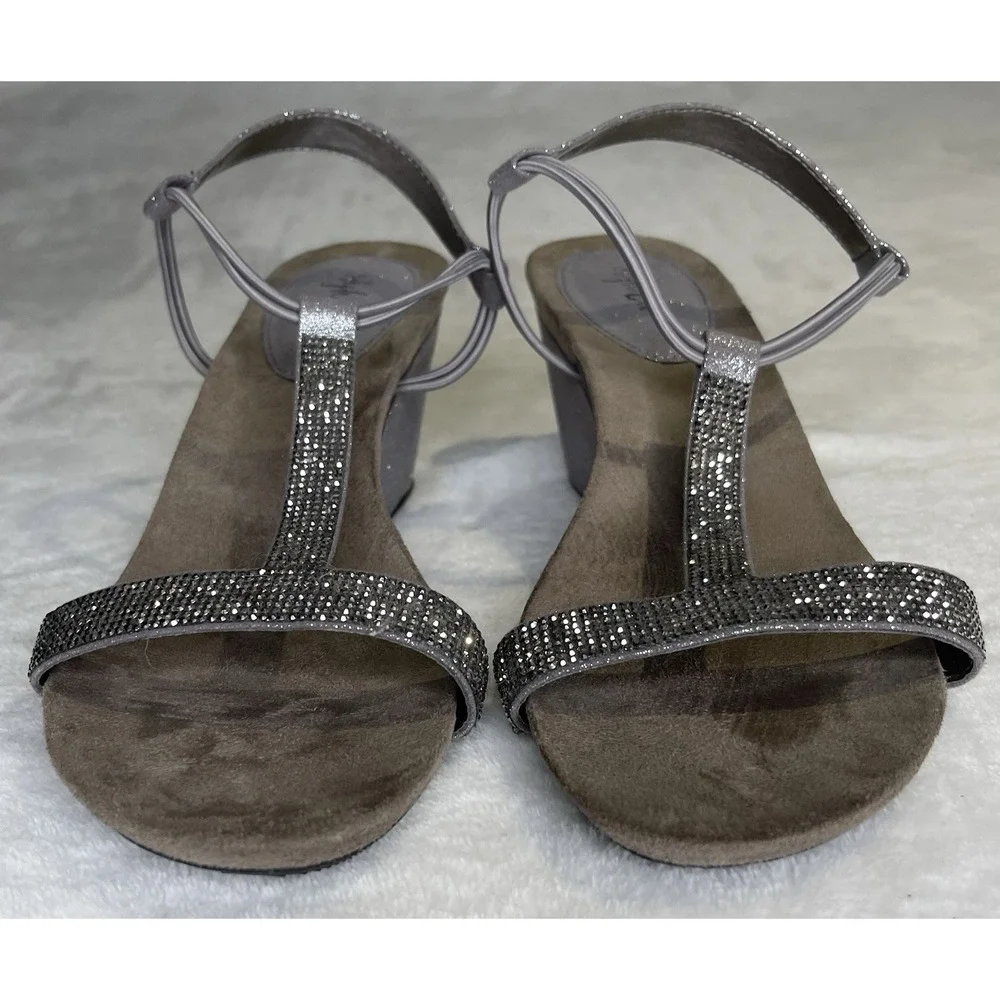 Style & Co Mulan 2 Embellished Evening Wedge Sandals Size 9W Silver Gray Sparkle